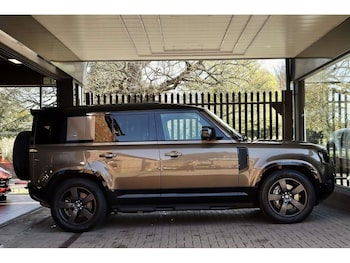 Used Land Rover Defender 110 2021 for sale - 79068794: Photo