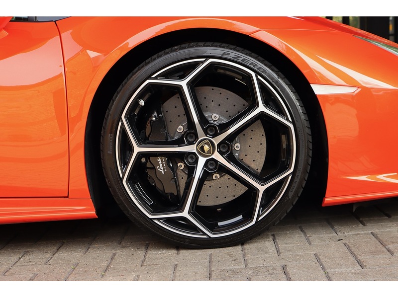 Used Lamborghini Huracan 2020 for sale - 76340068: Photo 30