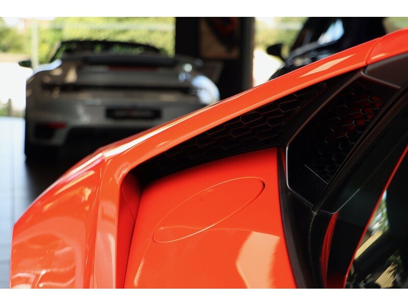 Used Lamborghini Huracan 2020 for sale - 76340068: Photo 31