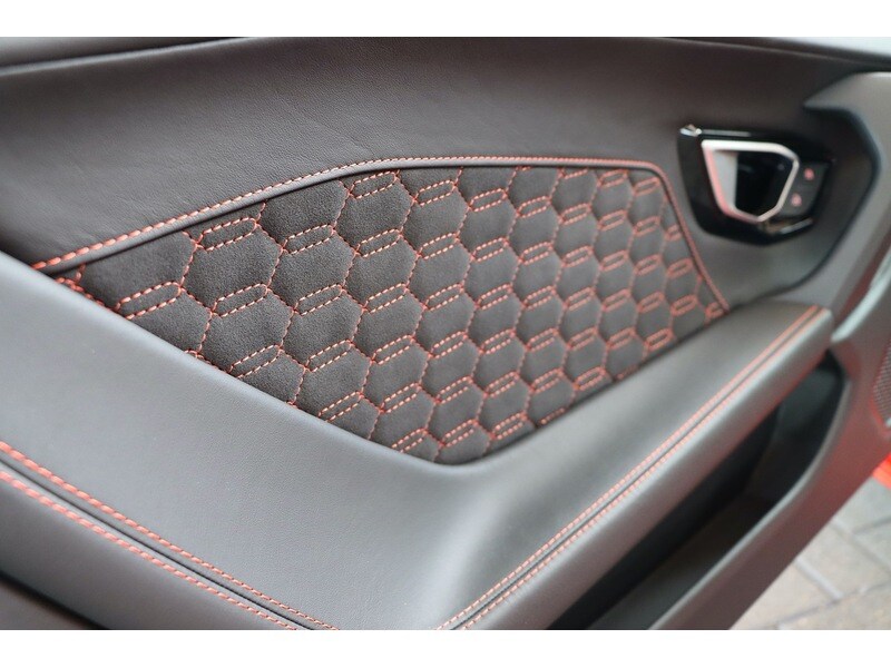 Used Lamborghini Huracan 2020 for sale - 76340068: Photo 50