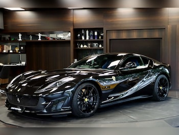 Used Ferrari 812 Superfast 2018 for sale - 79548207: Photo