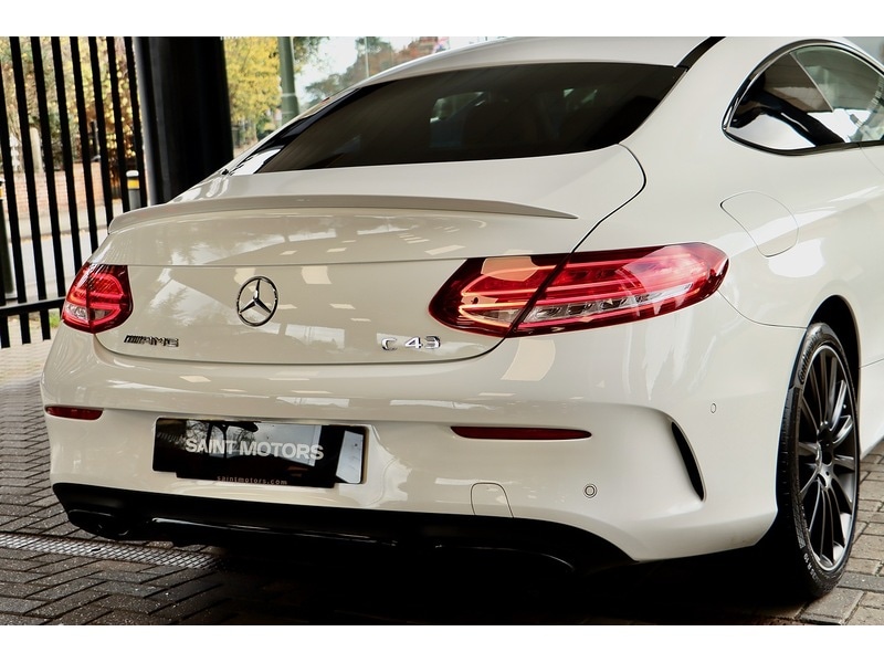 Used Mercedes-Benz C Class 2018 for sale - 76618254: Photo 18