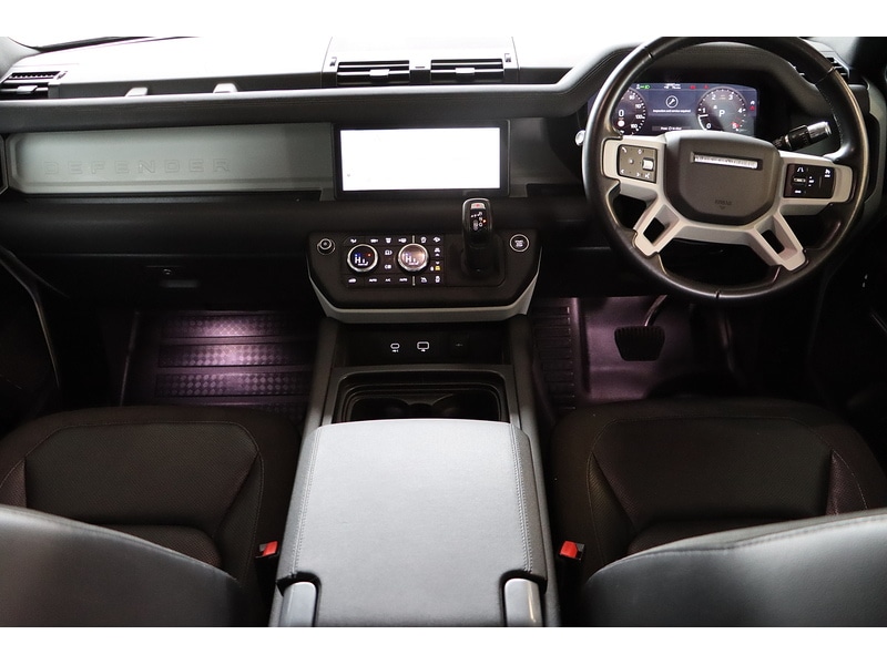 Used Land Rover Defender 110 2020 for sale - 77517529: Photo 11