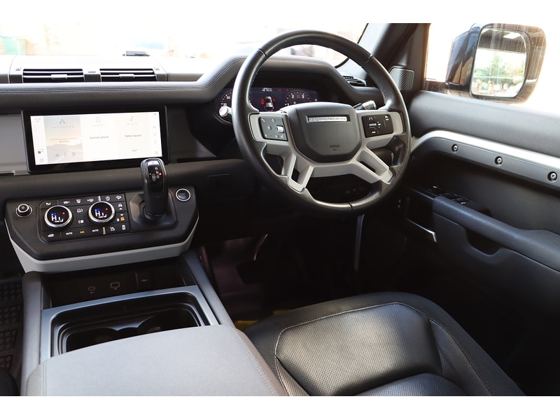 Used Land Rover Defender 110 2020 for sale - 77517529: Photo 12