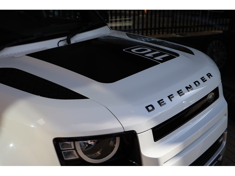 Used Land Rover Defender 110 2020 for sale - 77517529: Photo 4