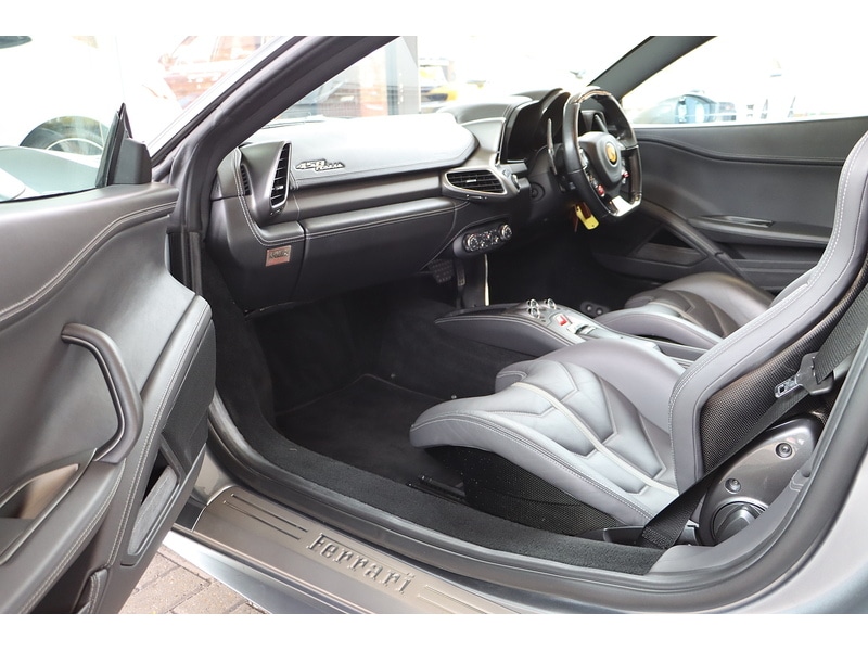 Used Ferrari 458 2012 for sale - 76612627: Photo 16