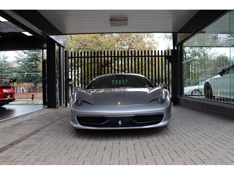 Used Ferrari 458 2012 for sale - 76612627: Photo 2