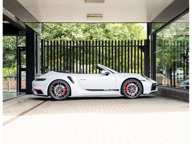 Used Porsche 911 2024 for sale - 76340055: Photo 16