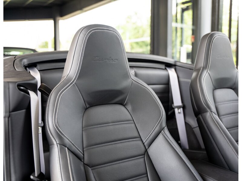 Used Porsche 911 2024 for sale - 76340055: Photo 23