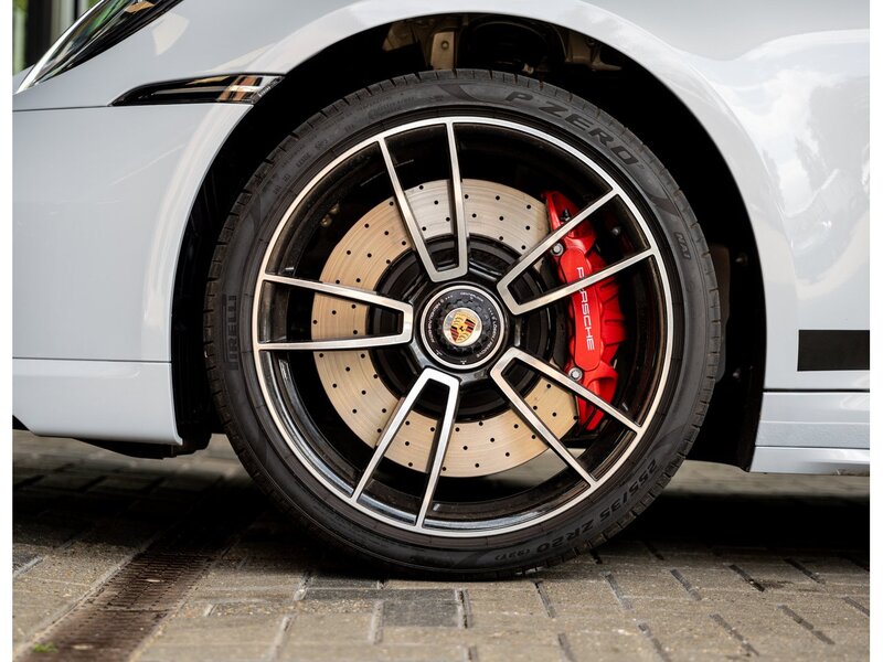 Used Porsche 911 2024 for sale - 76340055: Photo 34