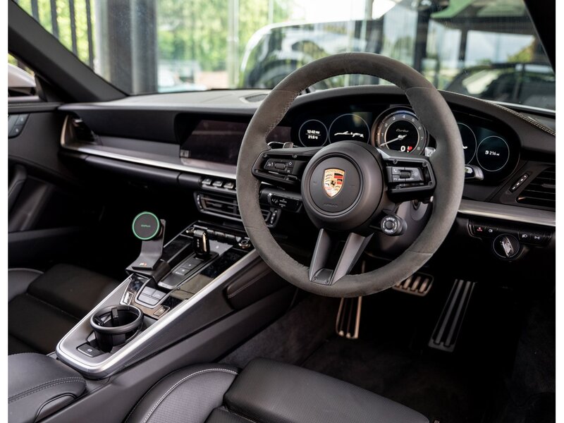 Used Porsche 911 2024 for sale - 76340055: Photo 43