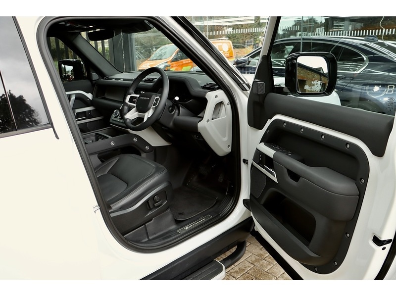 Used Land Rover Defender 2022 for sale - 78168008: Photo 19