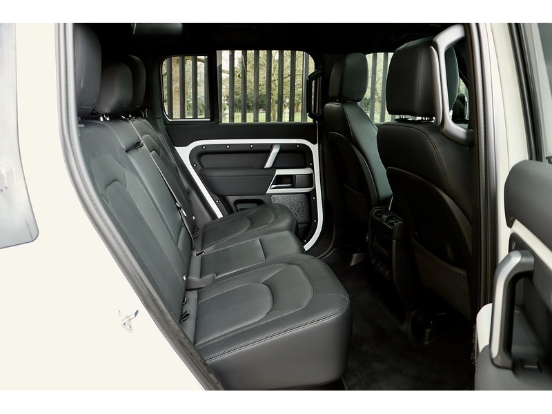 Used Land Rover Defender 2022 for sale - 78168008: Photo 29