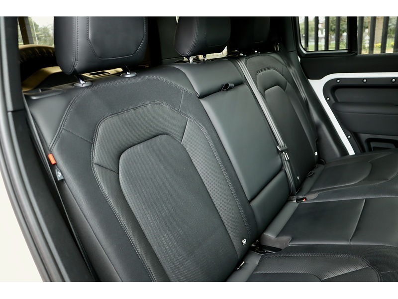 Used Land Rover Defender 2022 for sale - 78168008: Photo 30