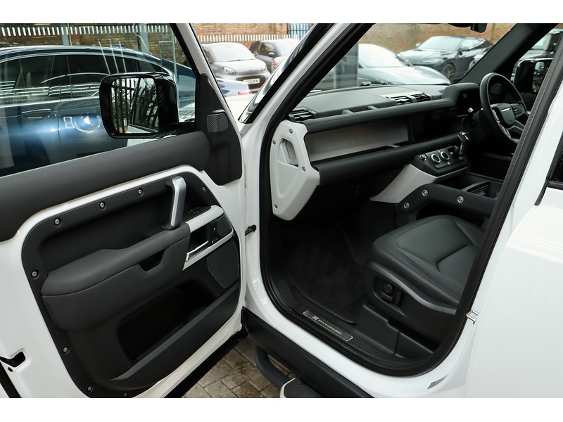 Used Land Rover Defender 2022 for sale - 78168008: Photo 36