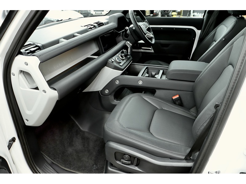 Used Land Rover Defender 2022 for sale - 78168008: Photo 37