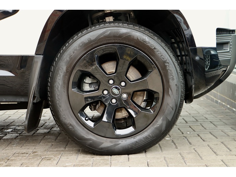 Used Land Rover Defender 2022 for sale - 78168008: Photo 5