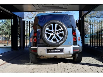 Used Land Rover Defender 110 2021 for sale - 77535591: Photo