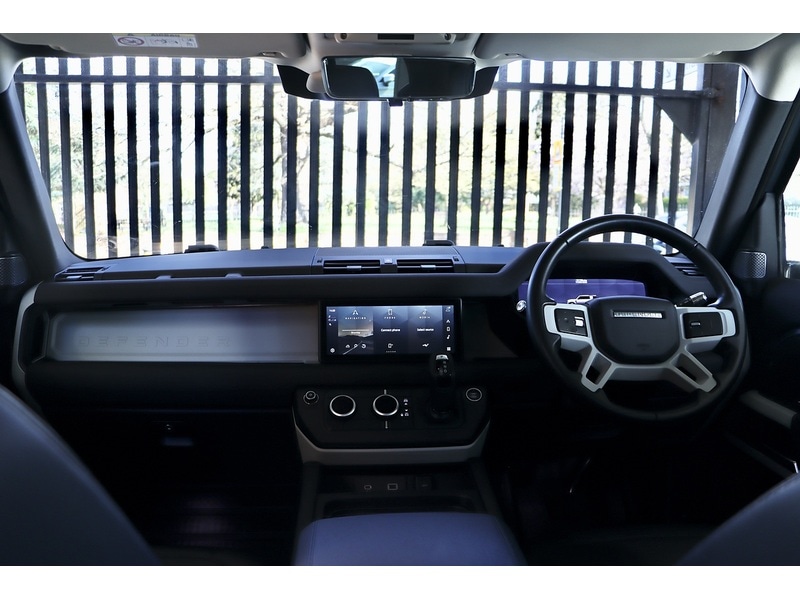 Used Land Rover Defender 110 2021 for sale - 77535591: Photo 8