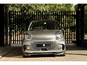 Used smart fortwo 2022 for sale - 76340065: Photo