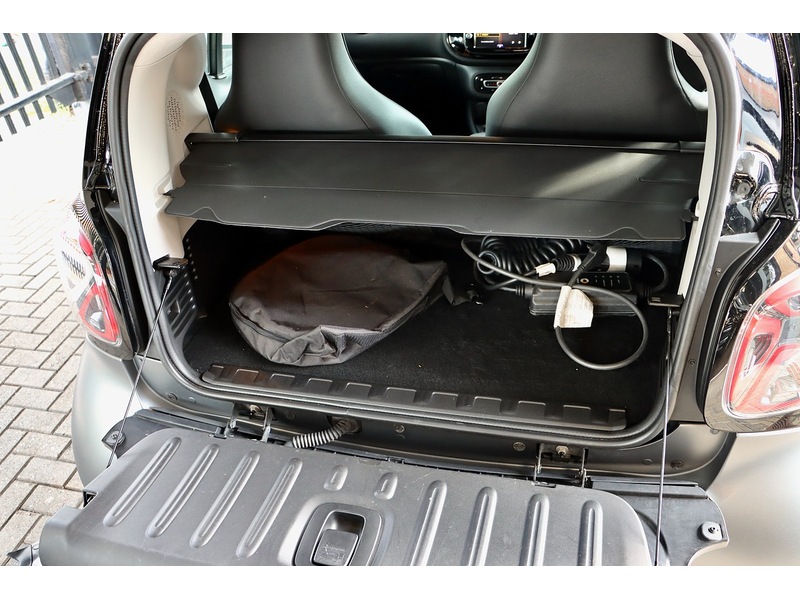 Used smart fortwo 2022 for sale - 76340065: Photo 33