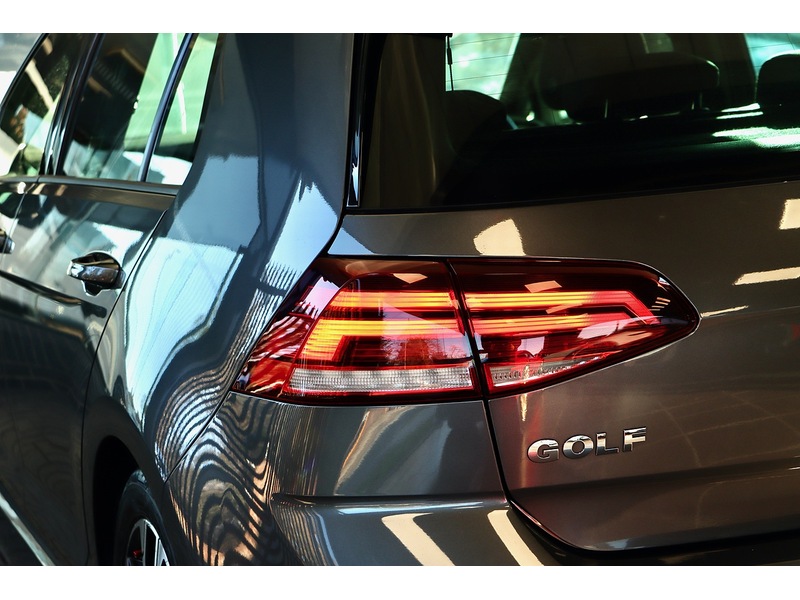 Used Volkswagen Golf 2019 for sale - 76682340: Photo 11