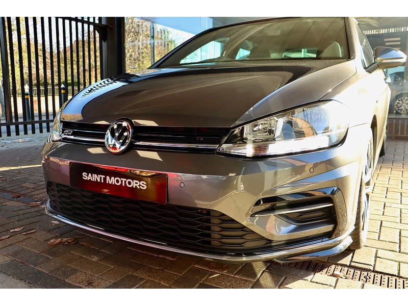 Used Volkswagen Golf 2019 for sale - 76682340: Photo 19