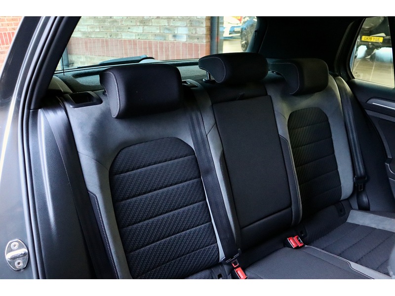 Used Volkswagen Golf 2019 for sale - 76682340: Photo 26