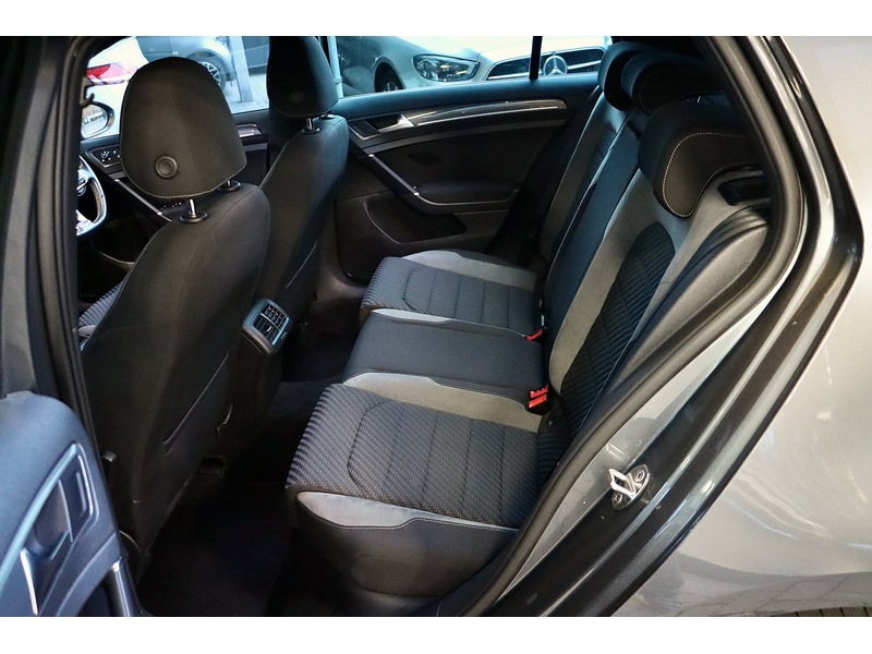 Used Volkswagen Golf 2019 for sale - 76682340: Photo 28