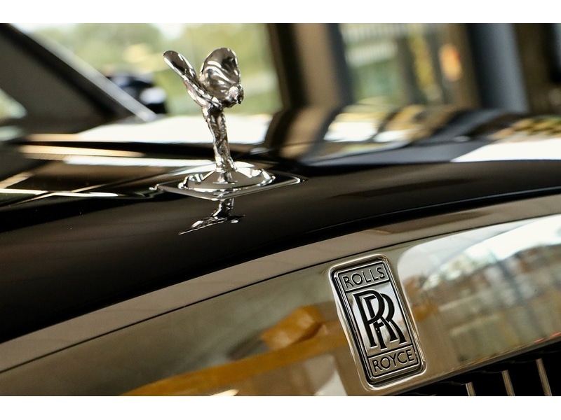 Used Rolls-Royce Cullinan 2019 for sale - 76340051: Photo 24