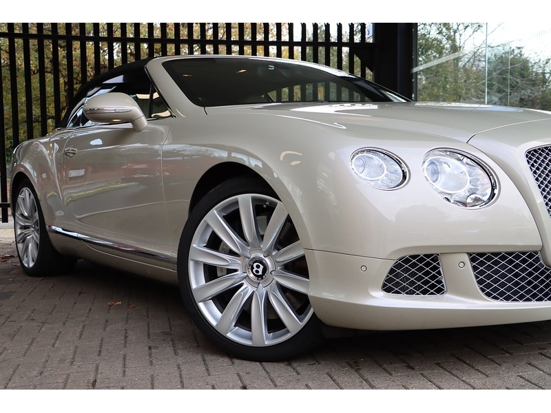 Used Bentley Continental 2012 for sale - 76618259: Photo 4