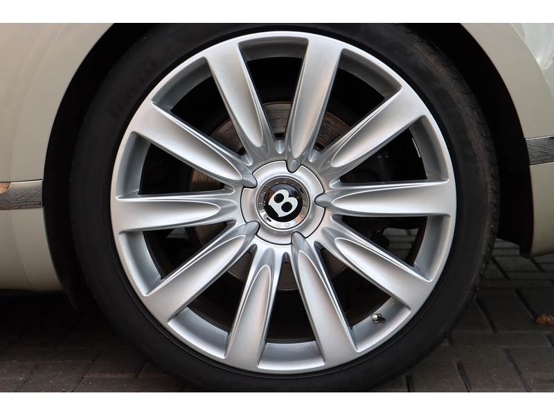 Used Bentley Continental 2012 for sale - 76618259: Photo 7