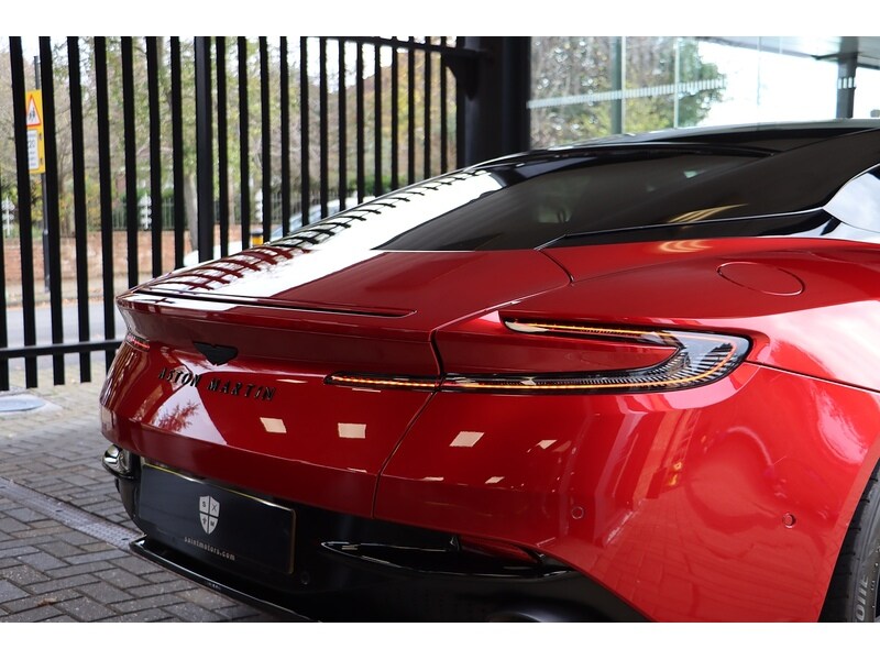 Used Aston Martin DB11 2021 for sale - 76618256: Photo 16