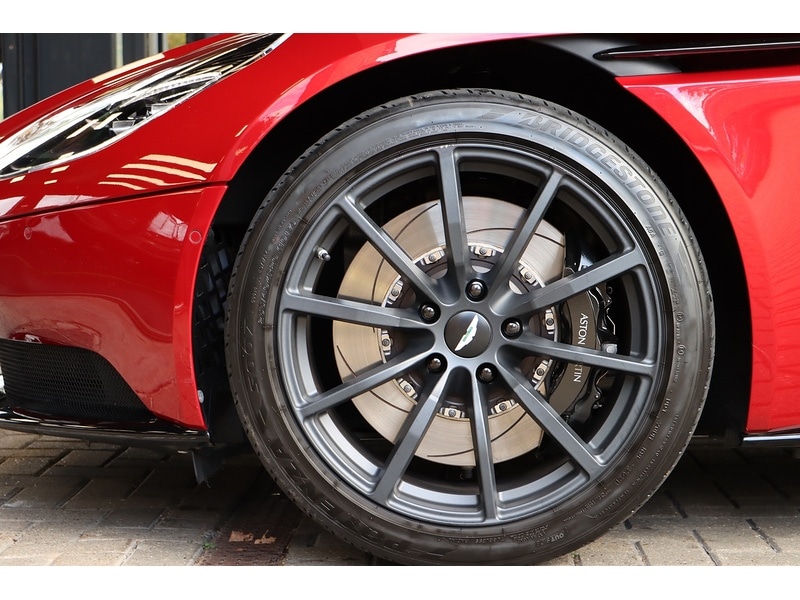 Used Aston Martin DB11 2021 for sale - 76618256: Photo 22