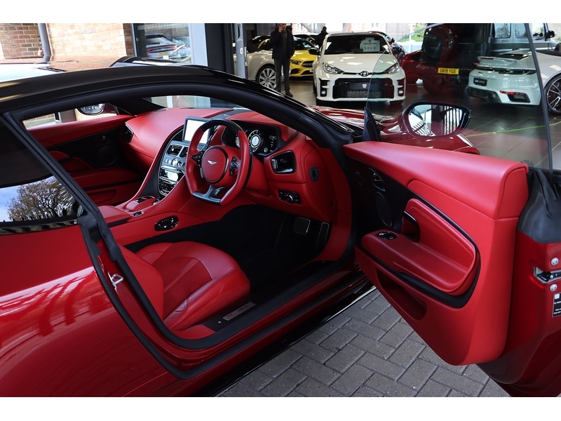 Used Aston Martin DB11 2021 for sale - 76618256: Photo 28