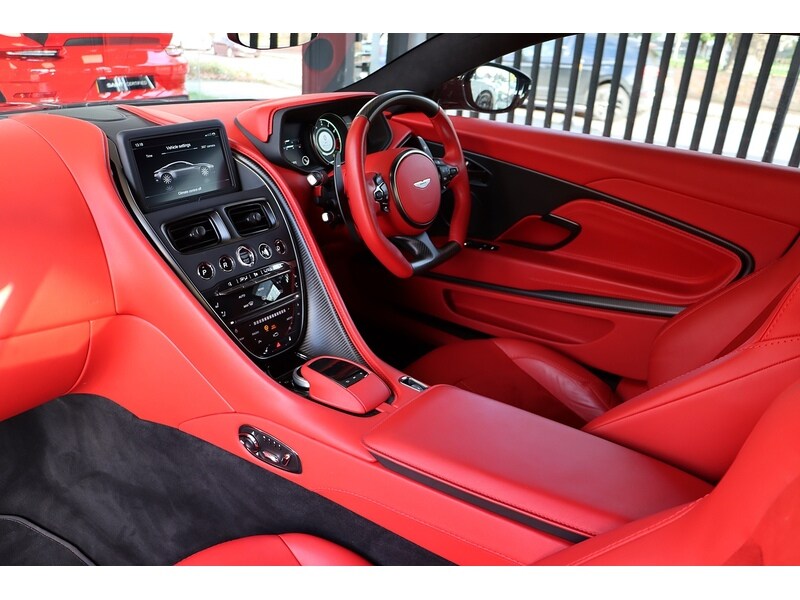 Used Aston Martin DB11 2021 for sale - 76618256: Photo 42