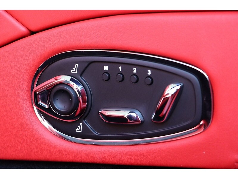 Used Aston Martin DB11 2021 for sale - 76618256: Photo 51