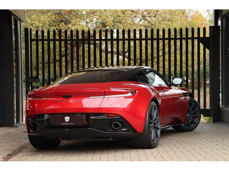 Used Aston Martin DB11 2021 for sale - 76618256: Photo 9