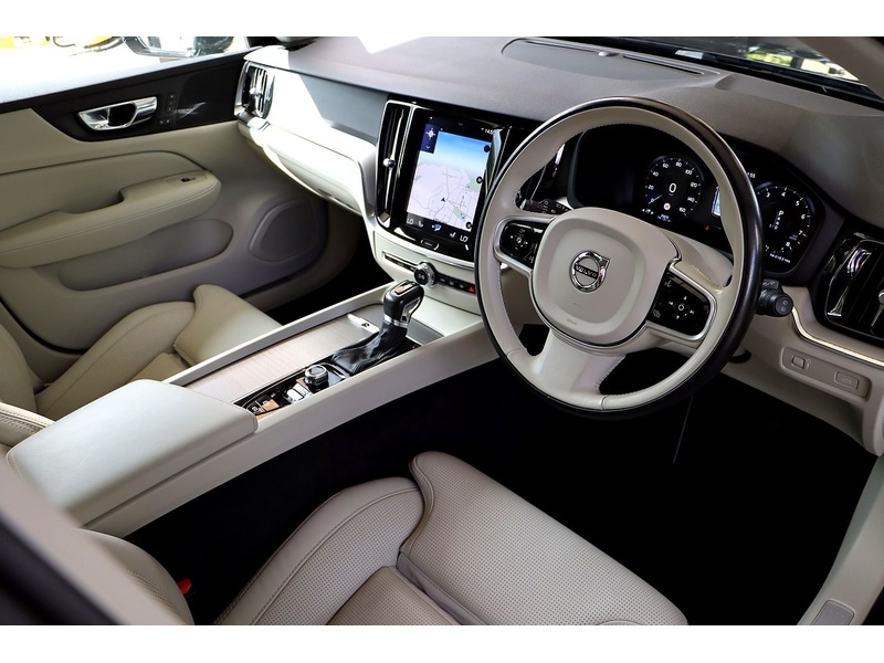 Used Volvo V60 2020 for sale - 76340067: Photo 14