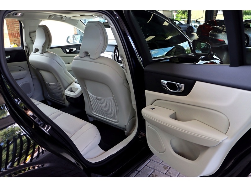 Used Volvo V60 2020 for sale - 76340067: Photo 16