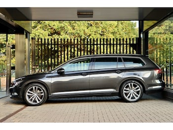 Used Volkswagen Passat 2018 for sale - 76340053: Photo