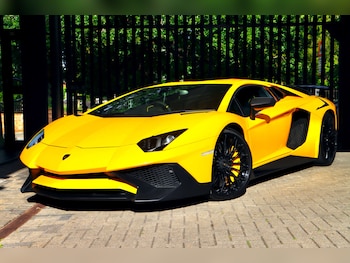 Used Lamborghini Aventador 2016 for sale - 79068801: Photo