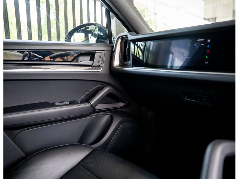 Used Porsche Cayenne 2025 for sale - 76340061: Photo 14