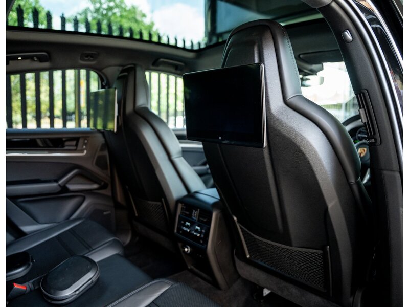 Used Porsche Cayenne 2025 for sale - 76340061: Photo 17