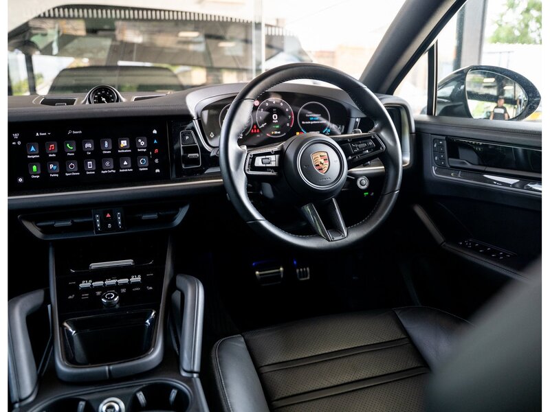 Used Porsche Cayenne 2025 for sale - 76340061: Photo 27