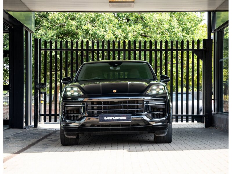 Used Porsche Cayenne 2025 for sale - 76340061: Photo 3