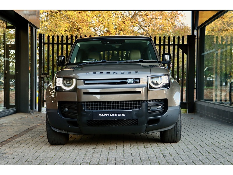Used Land Rover Defender 2020 for sale - 76712135: Photo 2