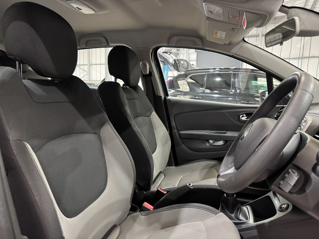 Used Renault Captur 2016 for sale - 76333876: Photo 9