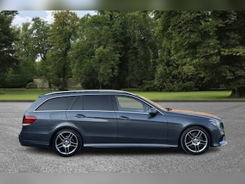 Used Mercedes-Benz E Class 2013 for sale - 79244846: Photo