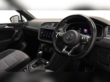 Used Volkswagen Tiguan 2019 for sale - 78902458: Photo